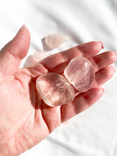 Load image into Gallery viewer, Rose Quartz Tumble