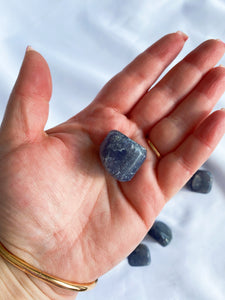 Iolite Tumble