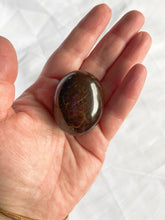 Load image into Gallery viewer, Garnet Palmstones for Passion and Vitality